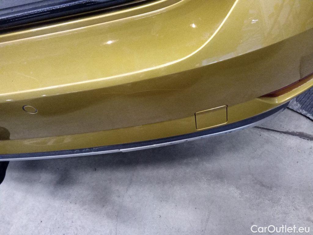  Volkswagen  Golf  Var.TDI 110 Highline Aut. #1