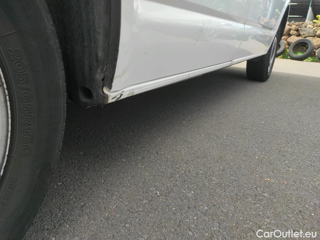  Land Rover  Discovery VOLKSWAGEN Transporter / 2020 / 4P / furgón 2.0TDI 81KW Corto #34