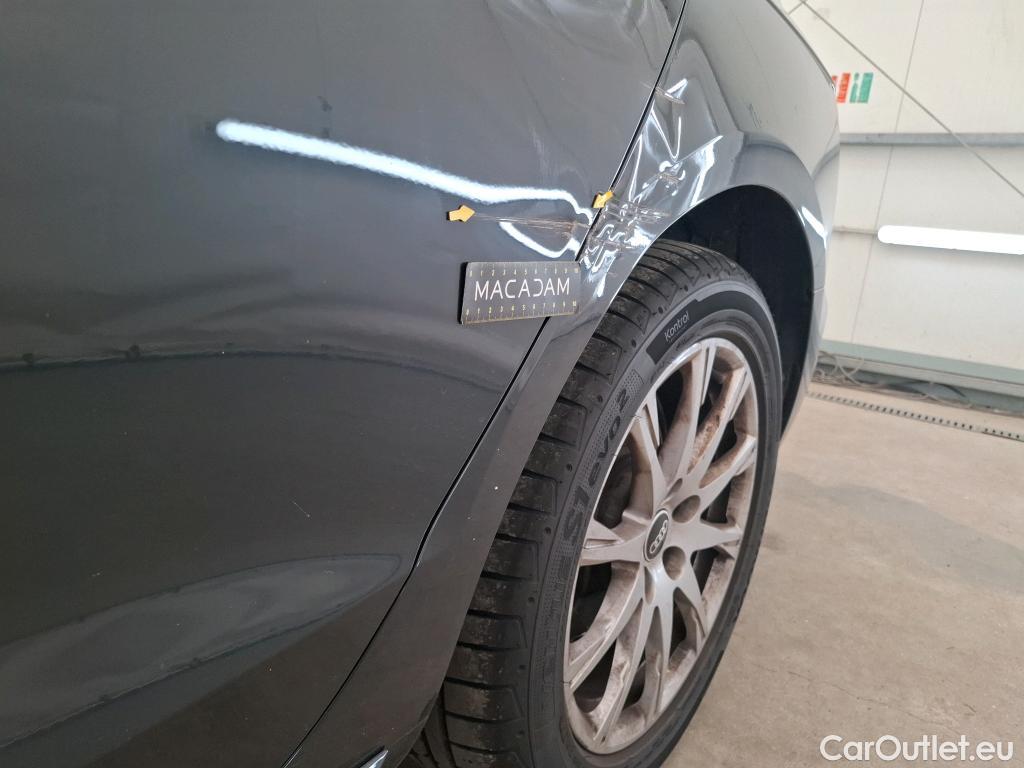  Audi  A4  Avant 30 TDI Business Line 2.0 TDI 135CV BVA7 E6d #15