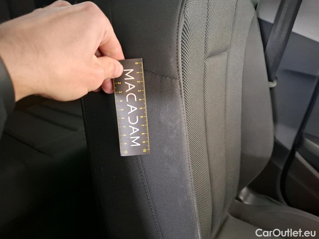  Audi  A4  Avant 35 TDI Business Line 2.0 TDI 165CV BVA7 E6d #19