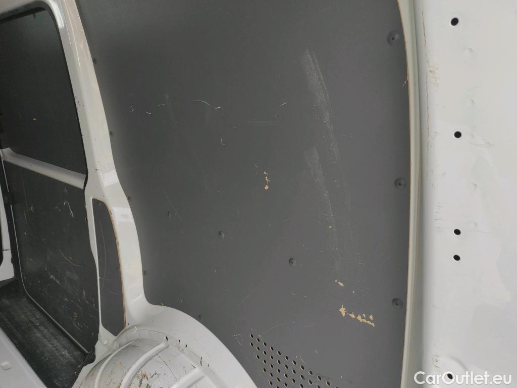  Land Rover  Discovery VOLKSWAGEN Transporter / 2020 / 4P / furgón 2.0TDI 81KW Corto #49