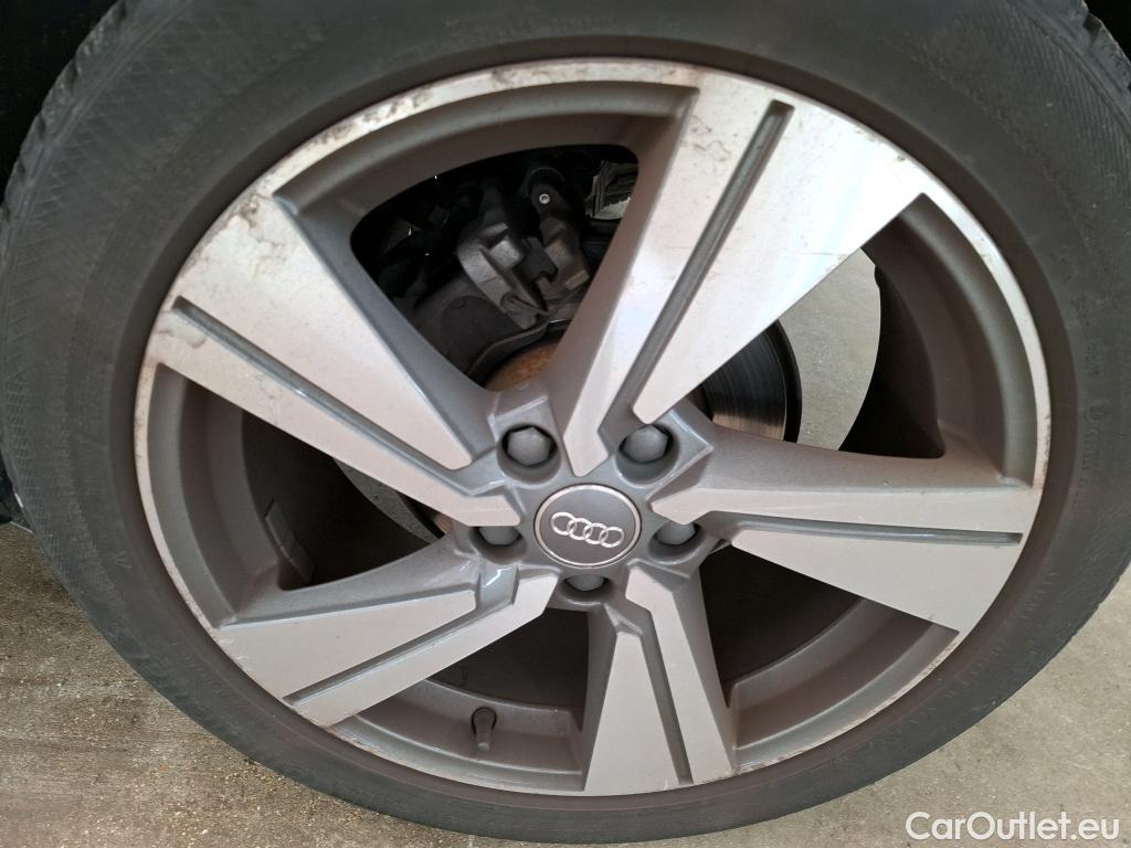  Audi  Q2  30 TDI Design 1.6 TDI 115CV BVA7 E6dT #4