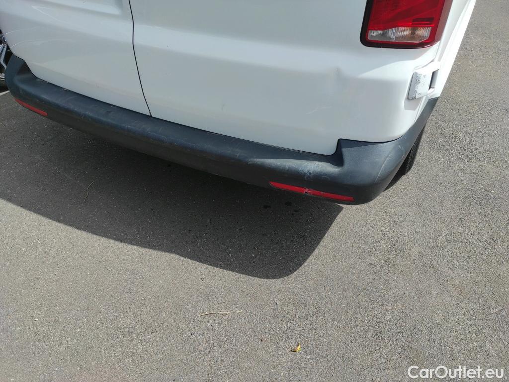  Land Rover  Discovery VOLKSWAGEN Transporter / 2020 / 4P / furgón 2.0TDI 81KW Corto #71