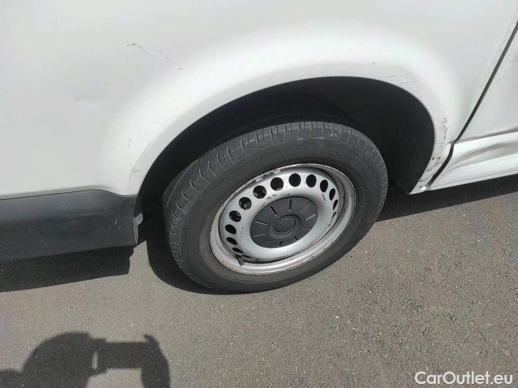  Land Rover  Discovery VOLKSWAGEN Transporter / 2020 / 4P / furgón 2.0TDI 81KW Corto #75