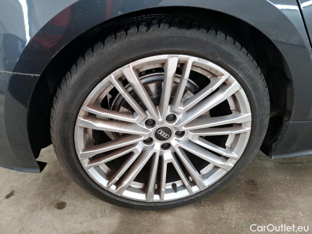  Audi  A5 Sportback AUDI  / 2019 / 5P / Berline 35 TFSI 150 S TRONIC 7 AVUS SB #19