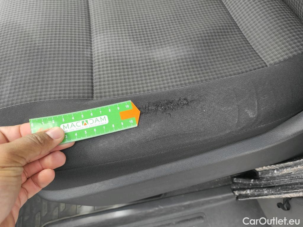  Land Rover  Discovery VOLKSWAGEN Transporter / 2020 / 4P / furgón 2.0TDI 81KW Corto #31