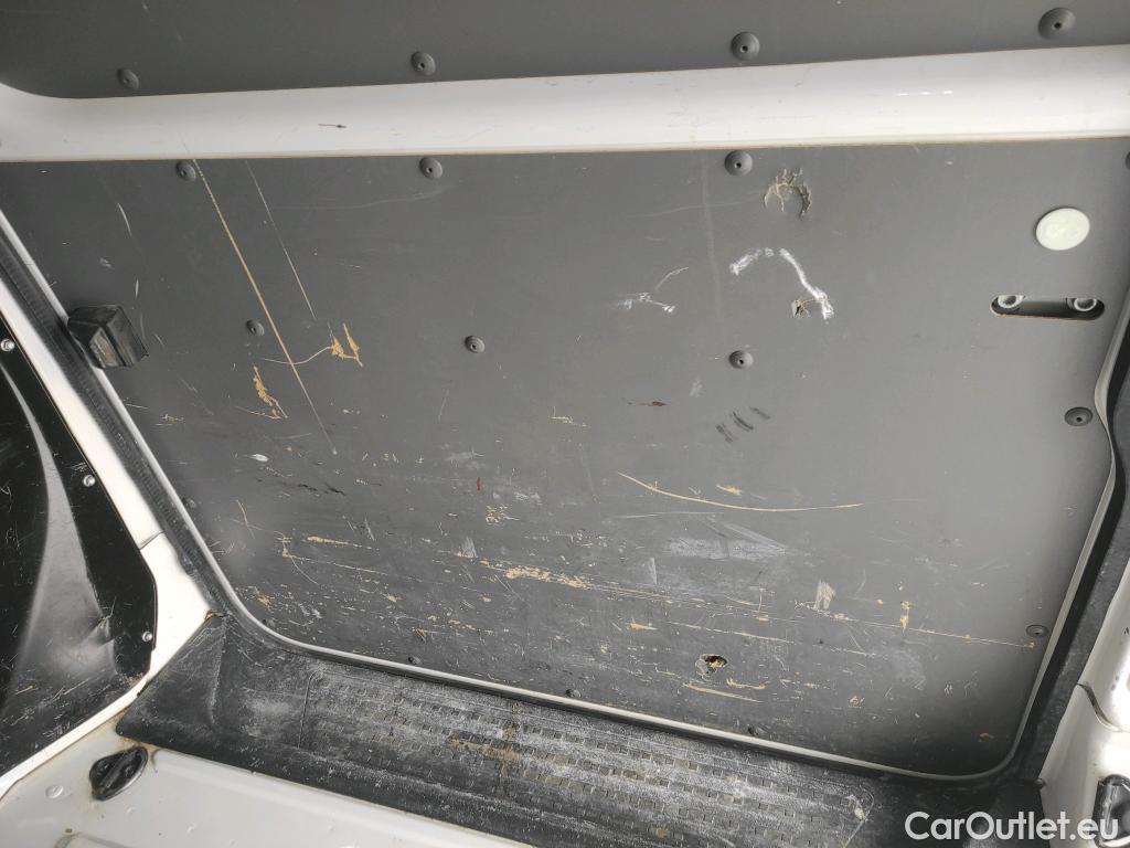  Land Rover  Discovery VOLKSWAGEN Transporter / 2020 / 4P / furgón 2.0TDI 81KW Corto #38