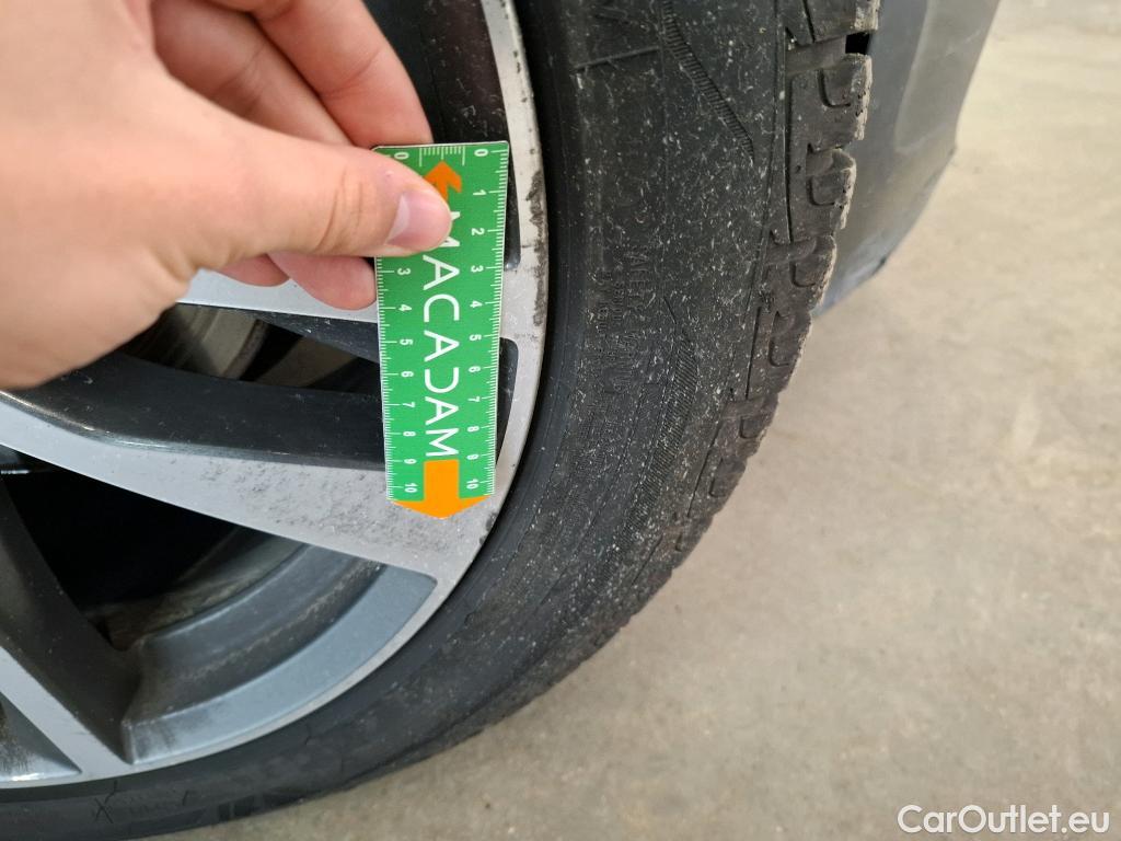  Audi  A6 AUDI  Avant / 2018 / 5P / Break 45 TDI quattro S Tronic S Line #36