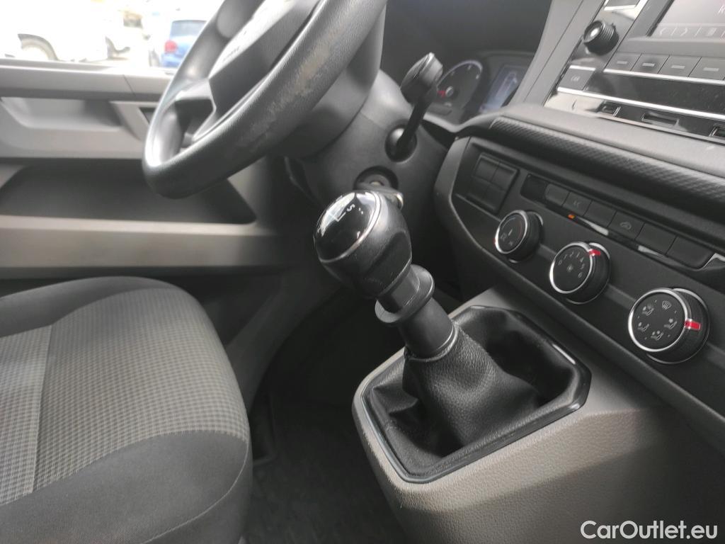  Land Rover  Discovery VOLKSWAGEN Transporter / 2020 / 4P / furgón 2.0TDI 81KW Corto #69