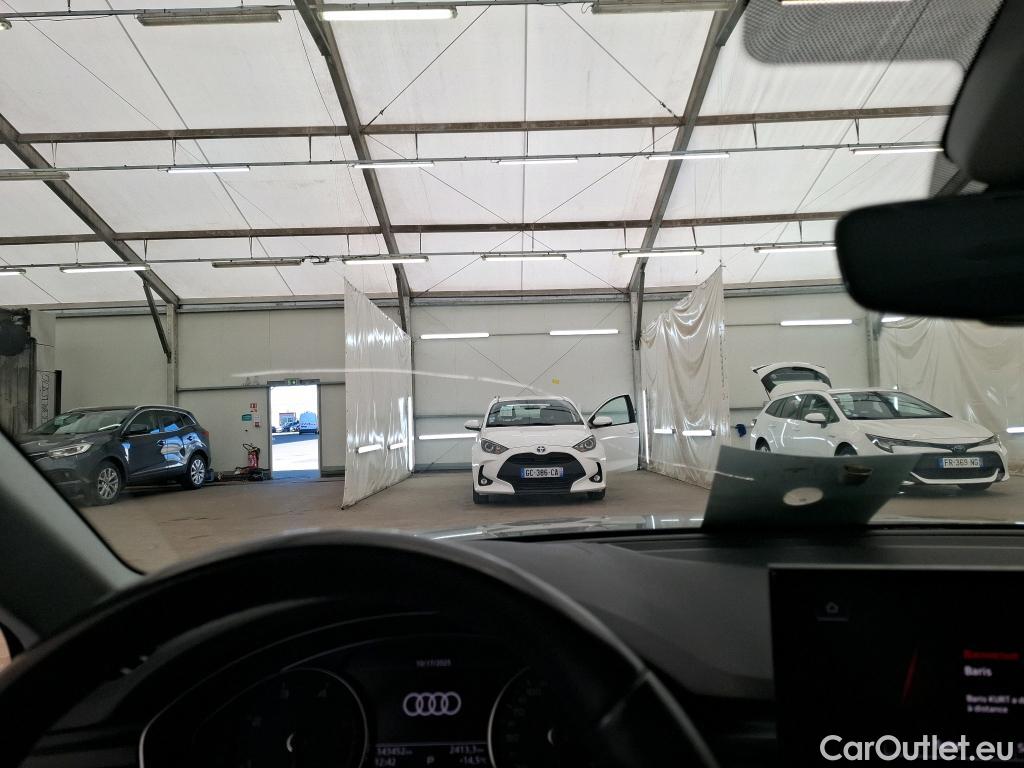  Audi  A4  Avant 30 TDI Business Line 2.0 TDI 135CV BVA7 E6d #2