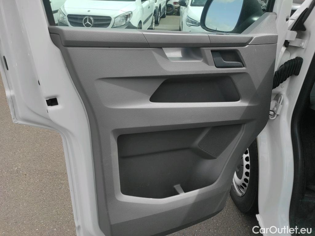  Land Rover  Discovery VOLKSWAGEN Transporter / 2020 / 4P / furgón 2.0TDI 81KW Corto #56