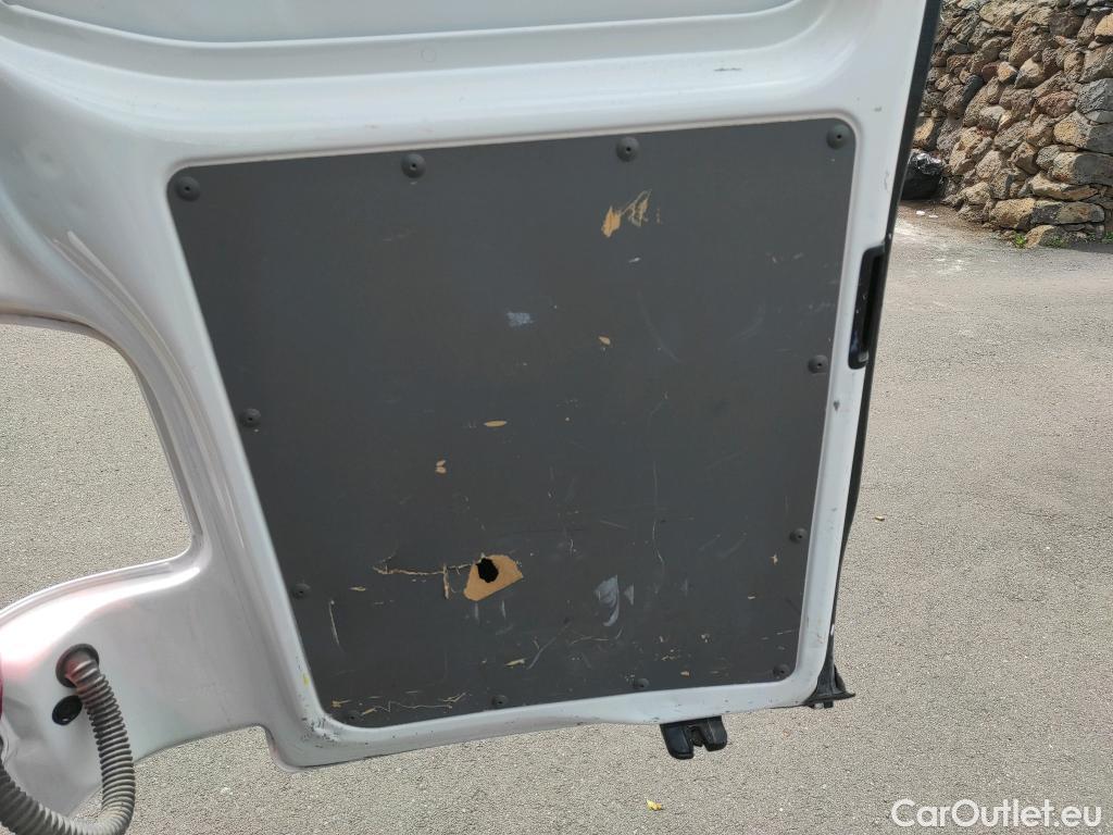  Land Rover  Discovery VOLKSWAGEN Transporter / 2020 / 4P / furgón 2.0TDI 81KW Corto #67