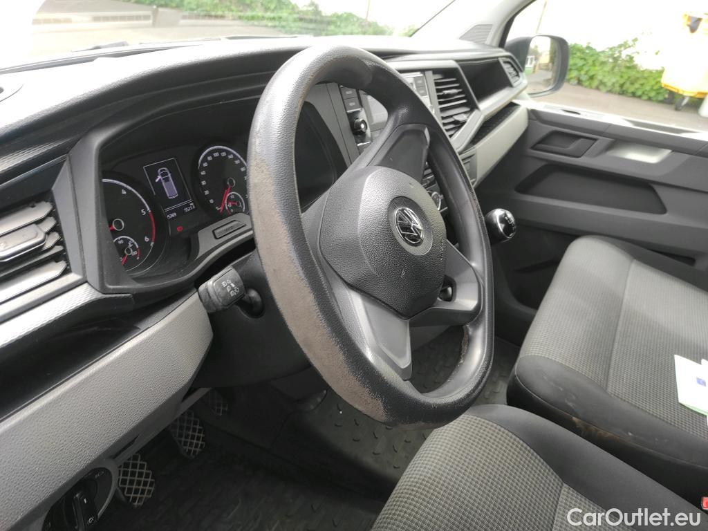  Land Rover  Discovery VOLKSWAGEN Transporter / 2020 / 4P / furgón 2.0TDI 81KW Corto #3