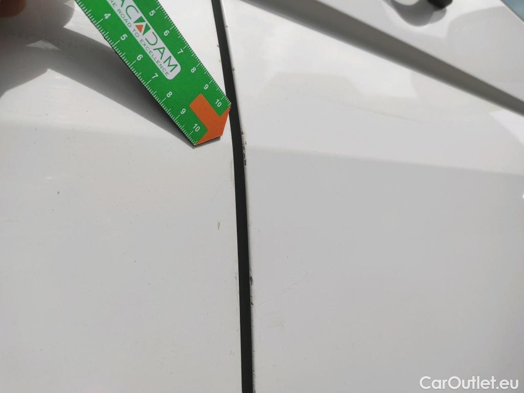  Land Rover  Discovery VOLKSWAGEN Transporter / 2020 / 4P / furgón 2.0TDI 81KW Corto #22