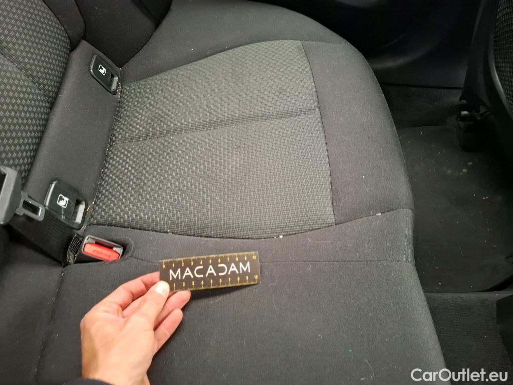  Bmw  Serie 1 Série 1 Berline 116 d Lounge 1.5 115CV BVM6 E6d #46