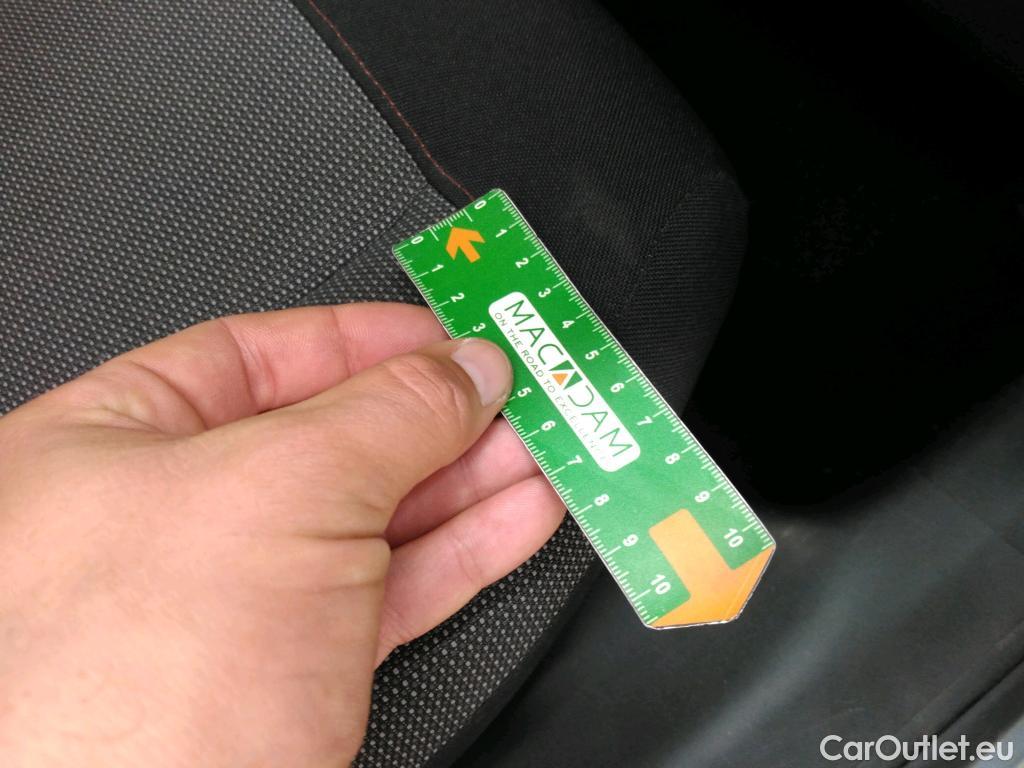  Citroen  C4 Cactus  Feel Business 1.5 BlueHDi 100CV BVM6 E6d #30