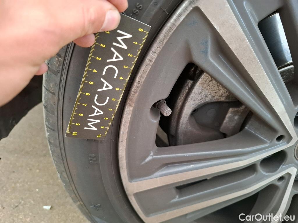  Bmw  Serie 1 Série 1 Berline 116 d Lounge 1.5 115CV BVM6 E6d #25