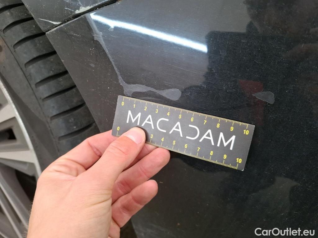  Bmw  Serie 1 Série 1 Berline 116 d Lounge 1.5 115CV BVM6 E6d #17