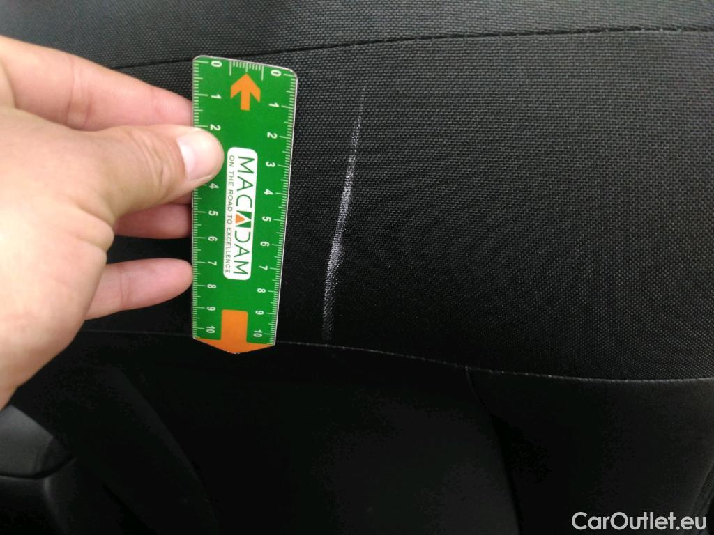  Citroen  C4 Cactus  Feel Business 1.5 BlueHDi 100CV BVM6 E6d #28