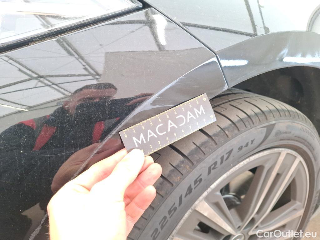  Bmw  Serie 1 Série 1 Berline 116 d Lounge 1.5 115CV BVM6 E6d #11