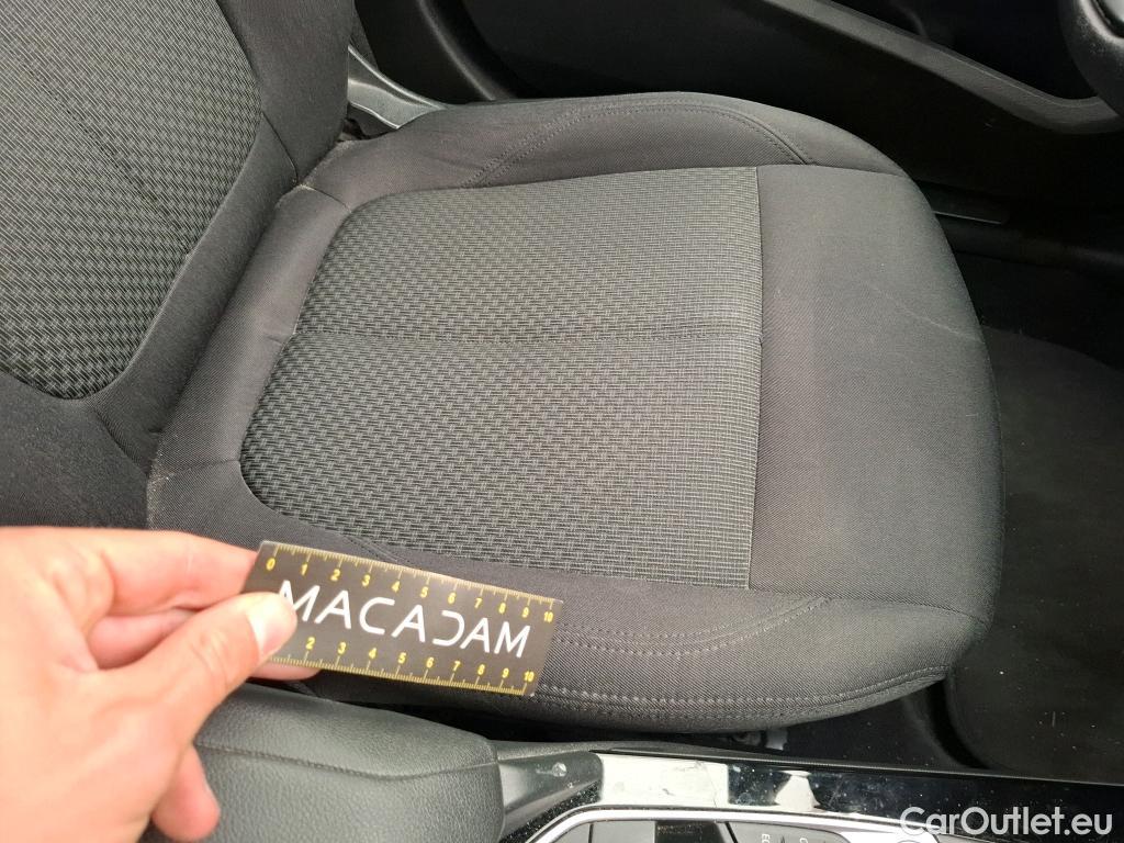  Bmw  Serie 1 Série 1 Berline 116 d Lounge 1.5 115CV BVM6 E6d #44