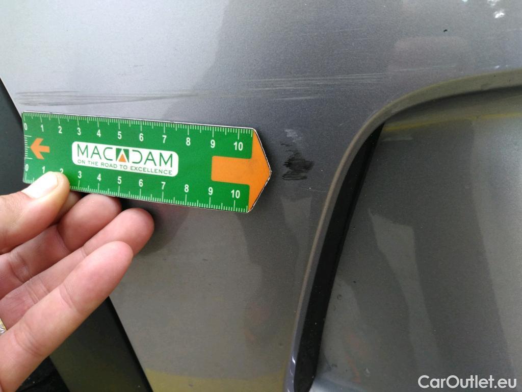  Citroen  C4 Cactus  Feel Business 1.5 BlueHDi 100CV BVM6 E6d #10