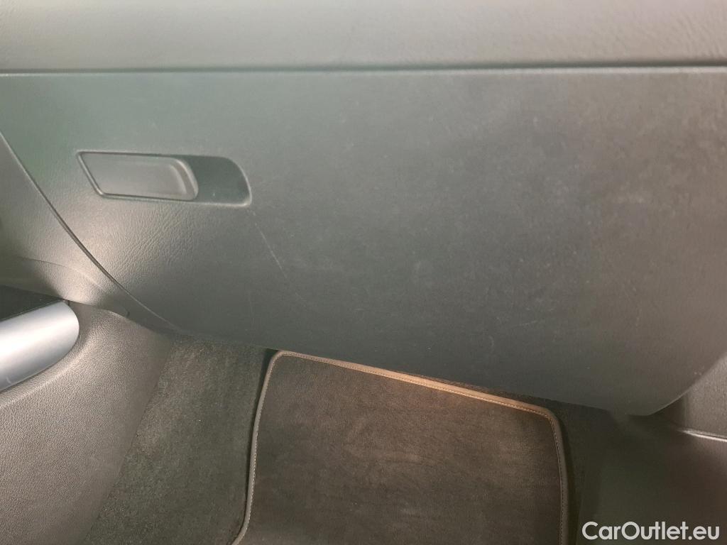  Mercedes  GLA MERCEDES-BENZ  2020 5P SUV 13  250 e BUSINESS LINE DCT #1