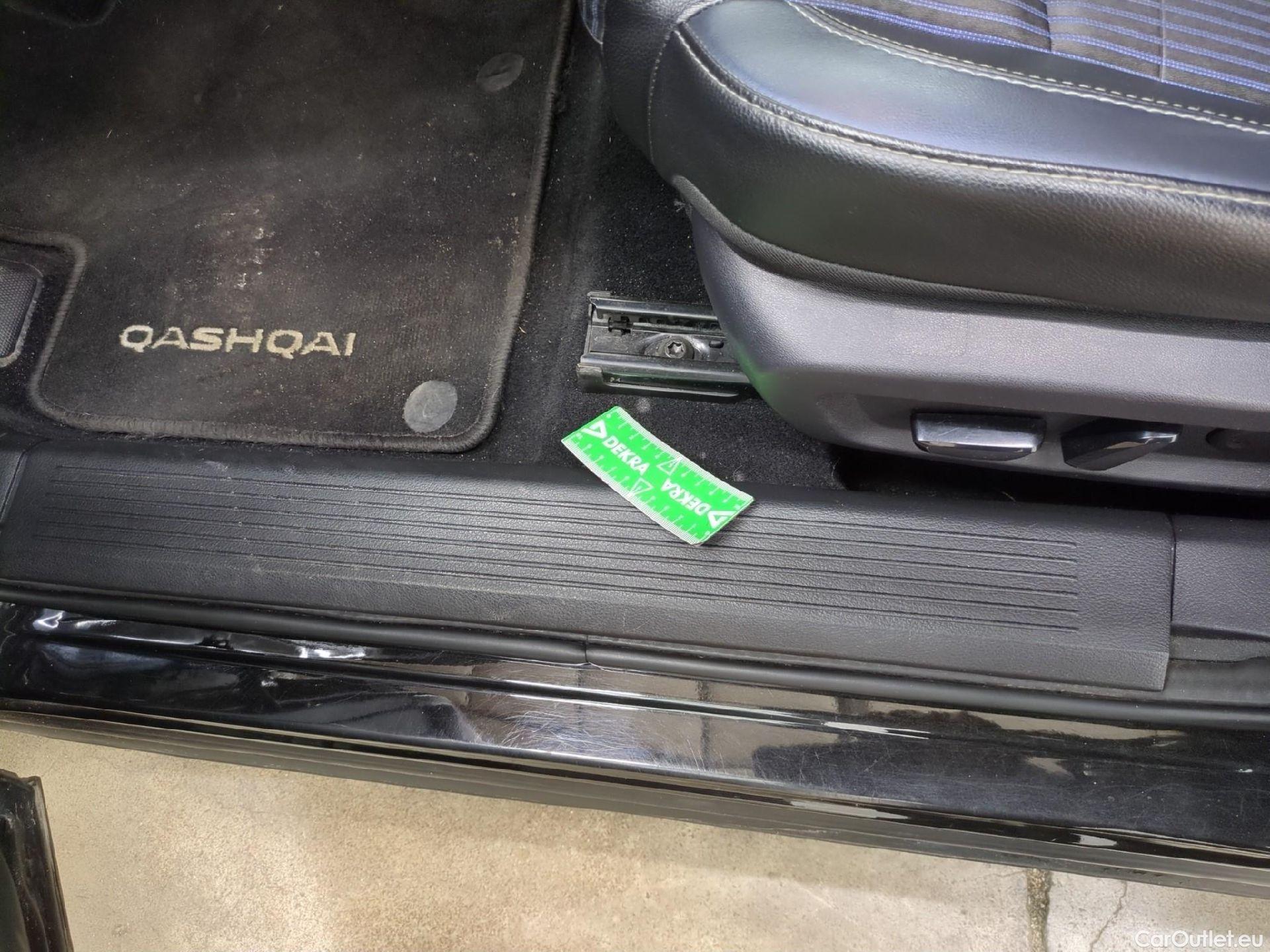  Nissan  Qashqai NISSAN  / 2021 / 5P / Crossover 1.3 MHEV 158ch Xtronic Tekna #1