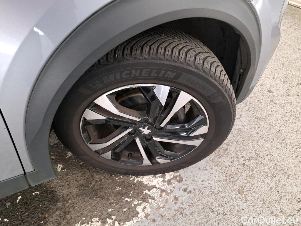  Peugeot  2008  Allure Business 1.2 PureTech 130CV BVA8 E6d #6