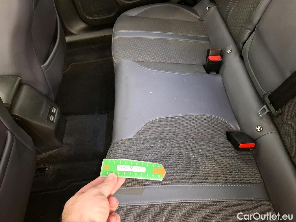  Peugeot  2008  Allure Business 1.2 PureTech 130CV BVA8 E6d #18