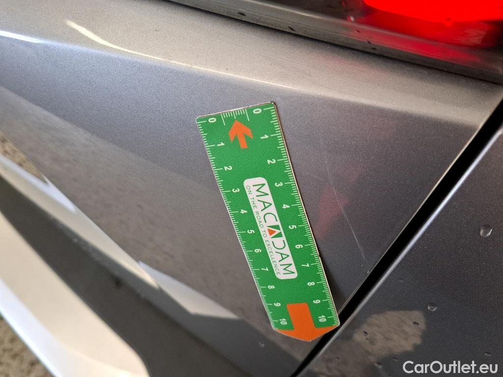  Peugeot  2008  Allure Business 1.2 PureTech 130CV BVA8 E6d #24