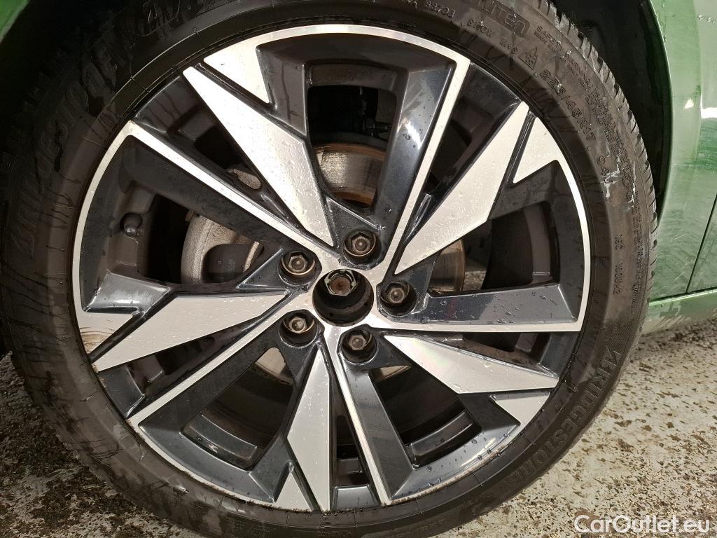  Peugeot  308  Allure 1.2 PureTech 130CV BVM6 E6d #72