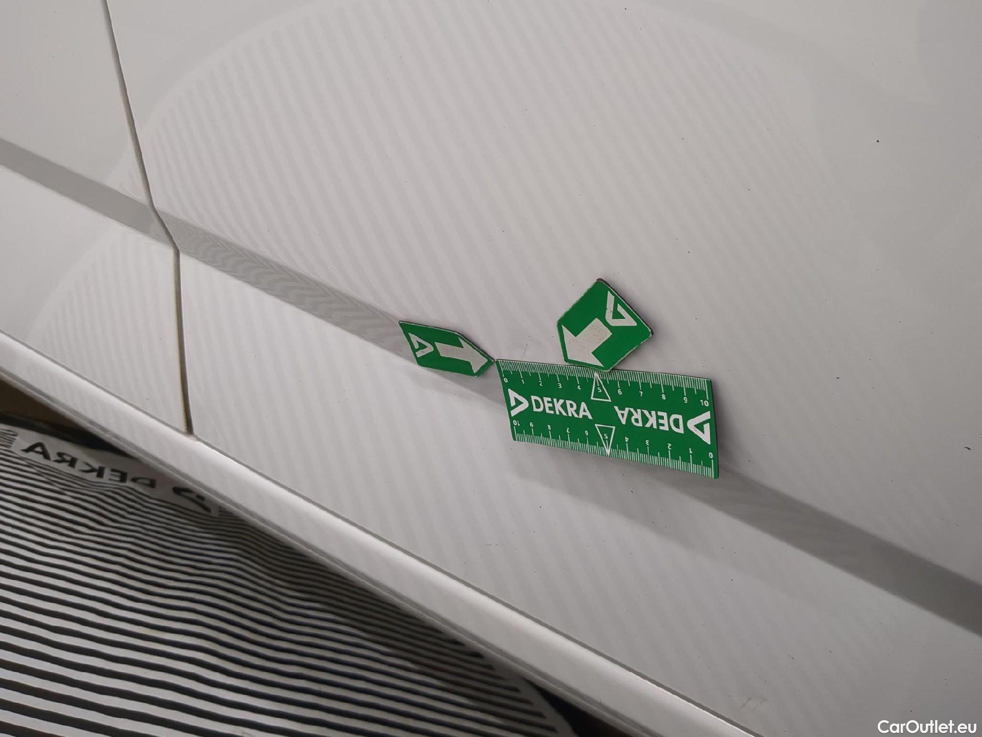  Peugeot  308 PEUGEOT  SW / 2021 / 5P / Break PureTech 130 S&S EAT8 ACTIVE PACK #17