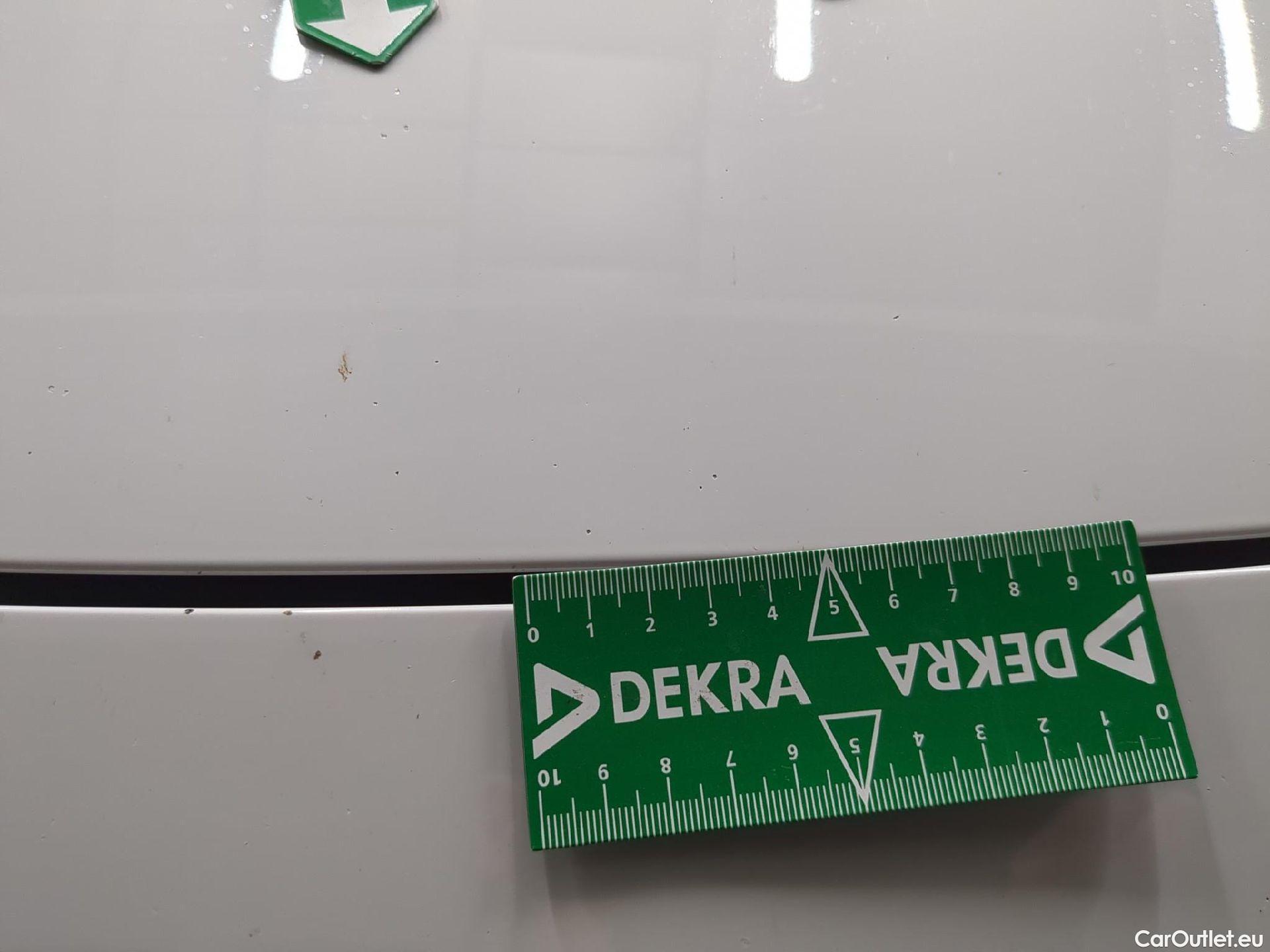  Peugeot  308 PEUGEOT  SW / 2021 / 5P / Break PureTech 130 S&S EAT8 ACTIVE PACK #20