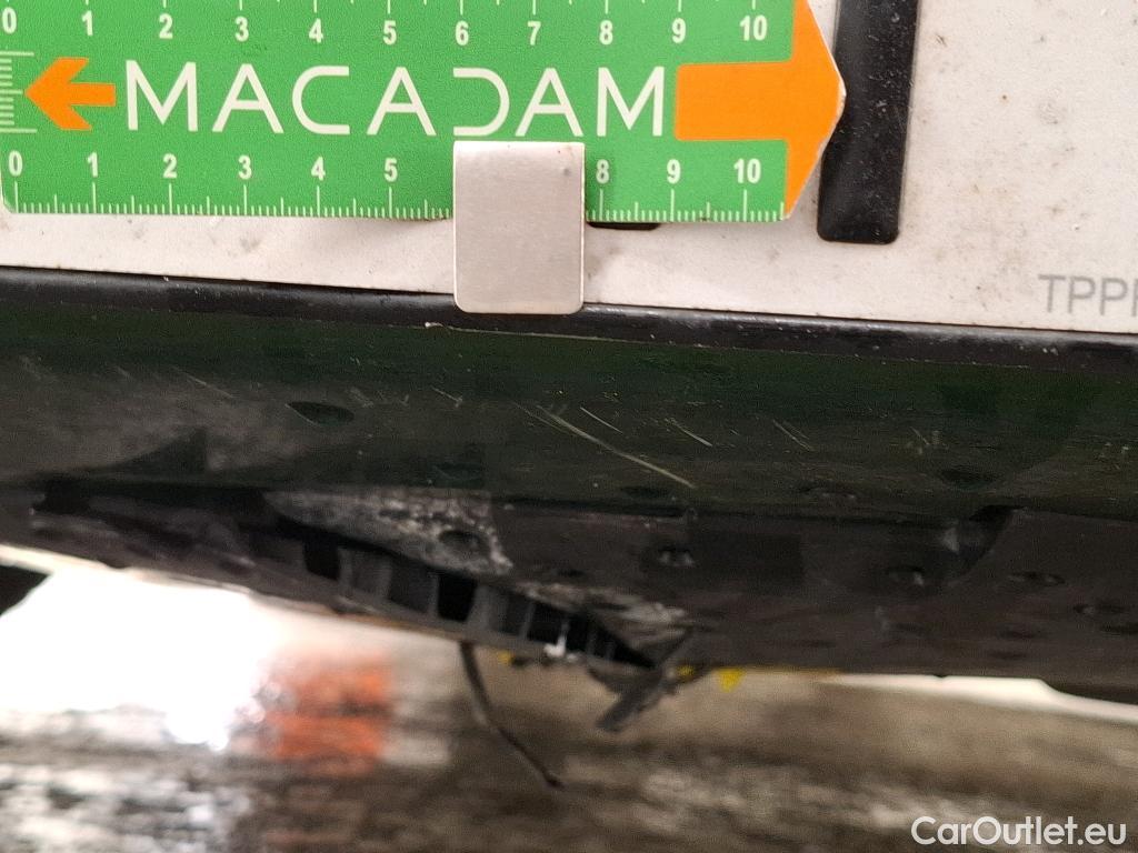  Peugeot  308  Allure 1.2 PureTech 130CV BVM6 E6d #27