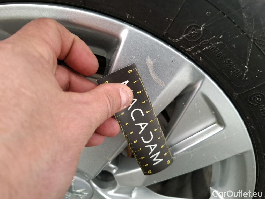  Peugeot  3008  II Active Pack 1.5 HDi 130CV BVA8 E6d #11