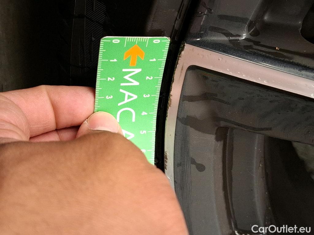  Peugeot  308  Allure 1.2 PureTech 130CV BVM6 E6d #52