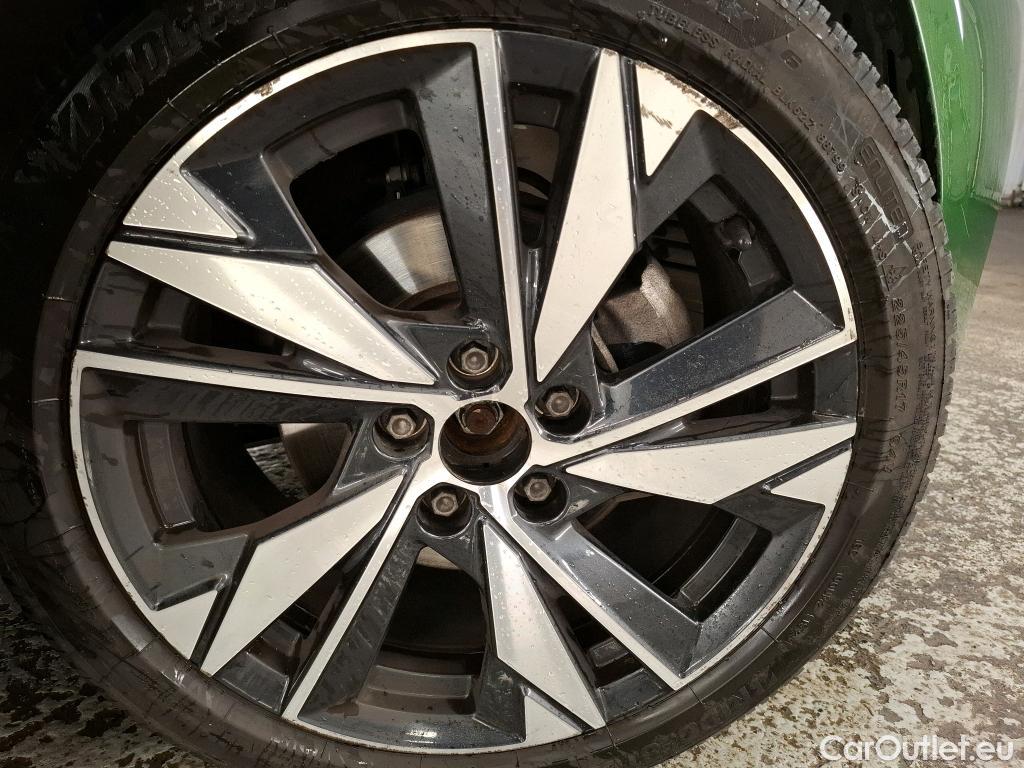  Peugeot  308  Allure 1.2 PureTech 130CV BVM6 E6d #74