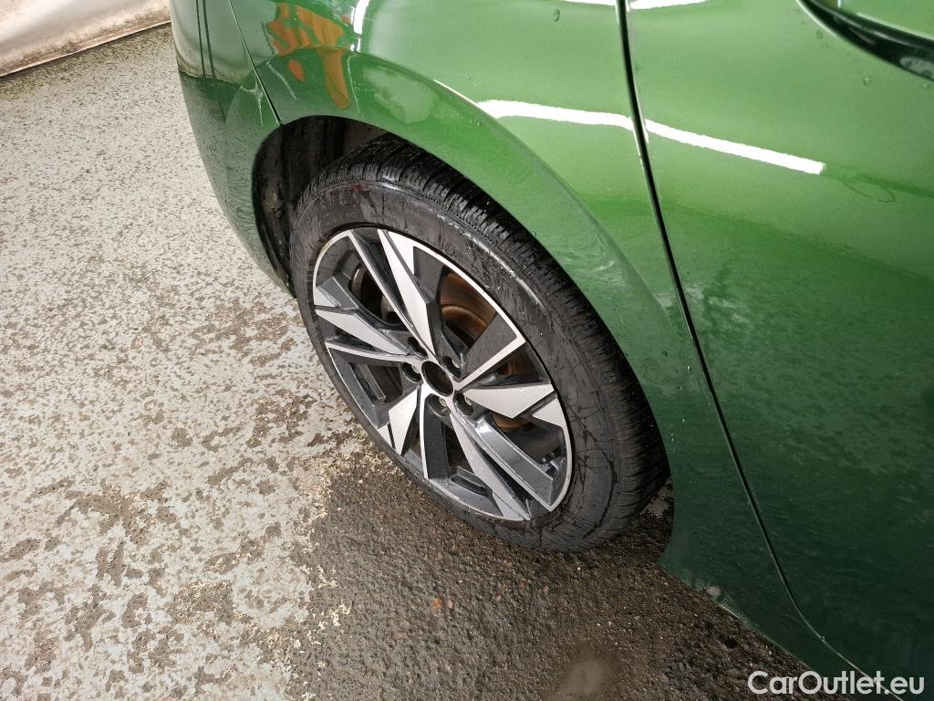  Peugeot  308  Allure 1.2 PureTech 130CV BVM6 E6d #36