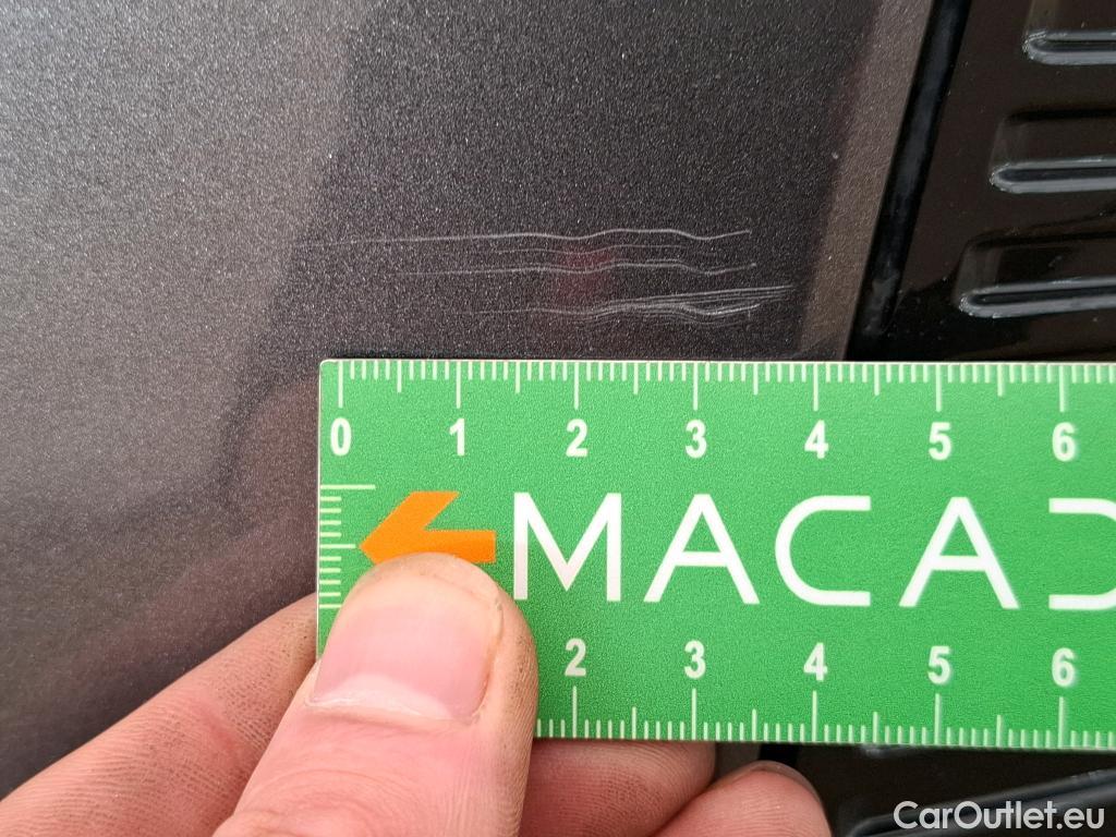  Peugeot  5008  Active Pack 1.5 HDi 130CV BVM6 7 Sieges E6d #32