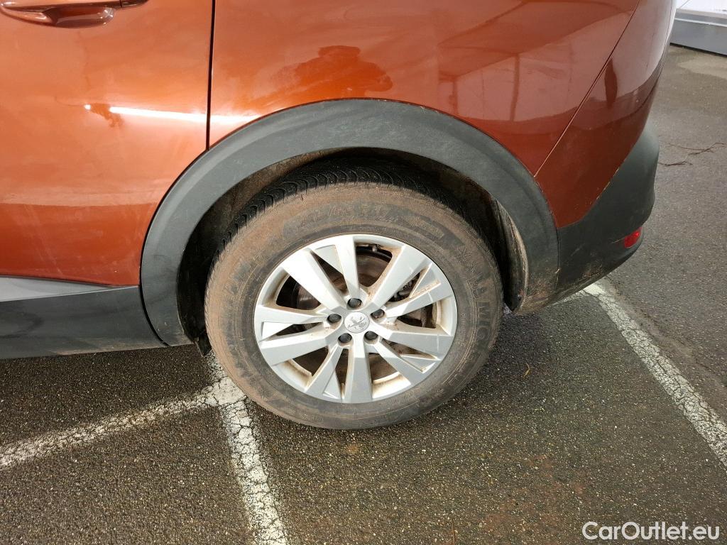  Peugeot  5008  Active Pack 1.5 HDi 130CV BVA8 7 Sieges E6d #11