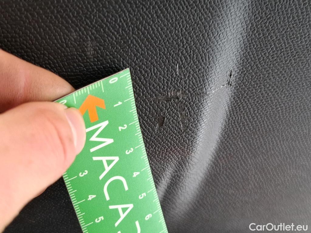  Peugeot  5008  Active Pack 1.5 HDi 130CV BVM6 7 Sieges E6d #17