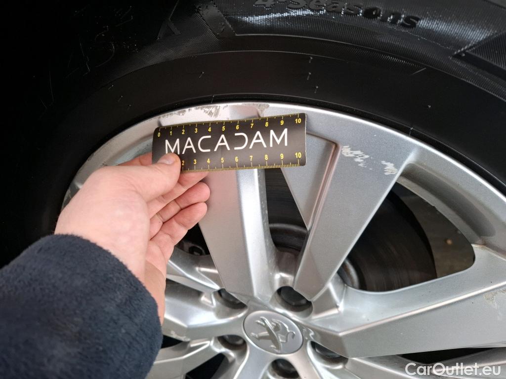  Peugeot  5008  Active Business 1.5 HDi 130CV BVA8 E6d #28