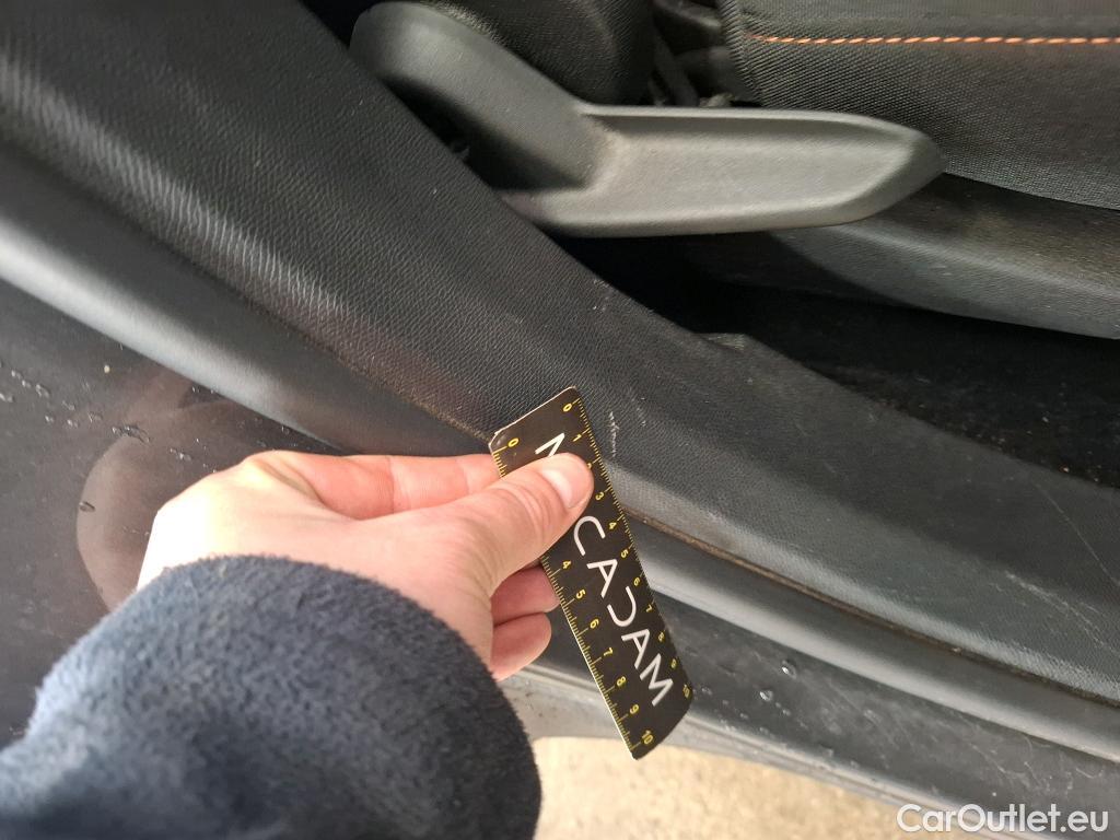  Peugeot  5008  Active Business 1.5 HDi 130CV BVA8 E6d #32