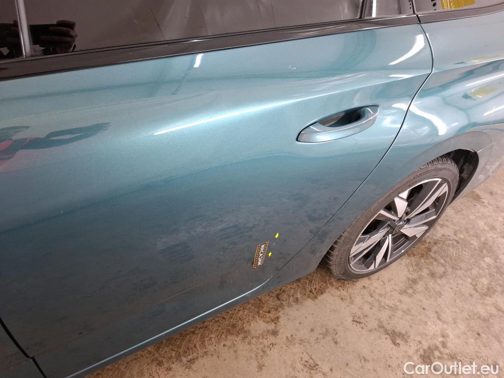  Peugeot  308 PEUGEOT  SW / 2021 / 5P / Break PureTech 130 S&S EAT 8 ALLURE #10