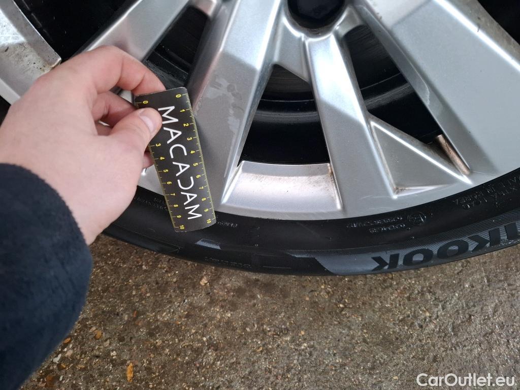  Peugeot  5008  Active Business 1.5 HDi 130CV BVA8 E6d #30