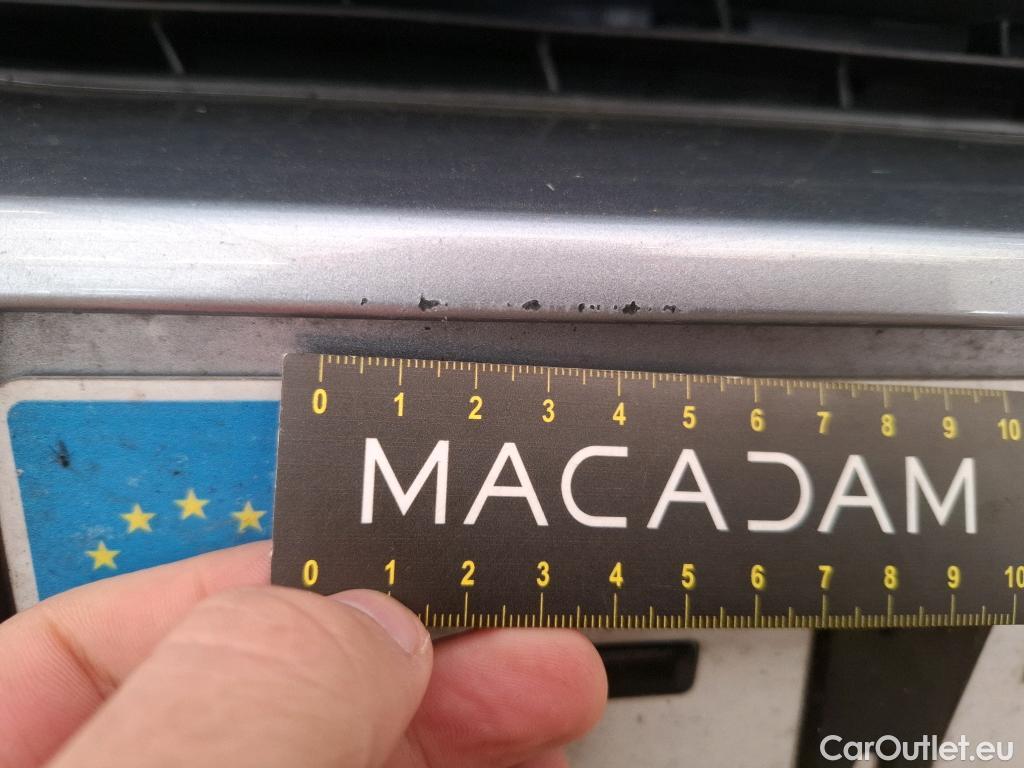  Peugeot  5008 PEUGEOT  / 2020 / 5P / SUV BlueHDi 130 S&S EAT8 Allure #76