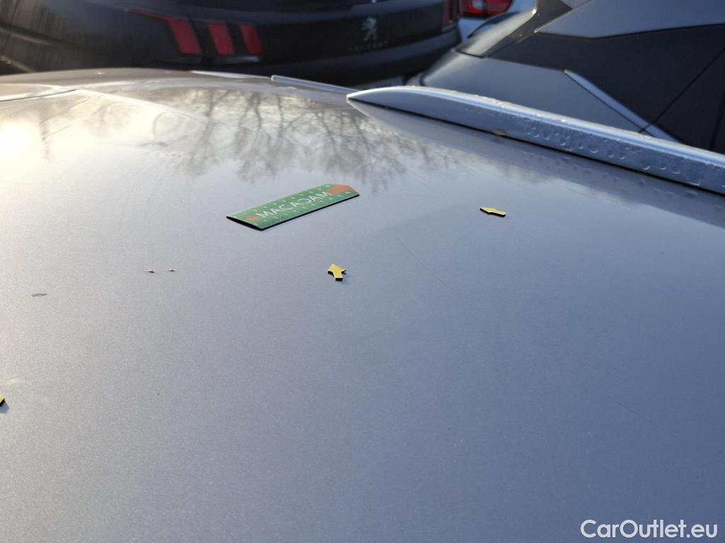  Peugeot  5008 PEUGEOT  / 2020 / 5P / SUV BlueHDi 130 S&S EAT8 Allure #19