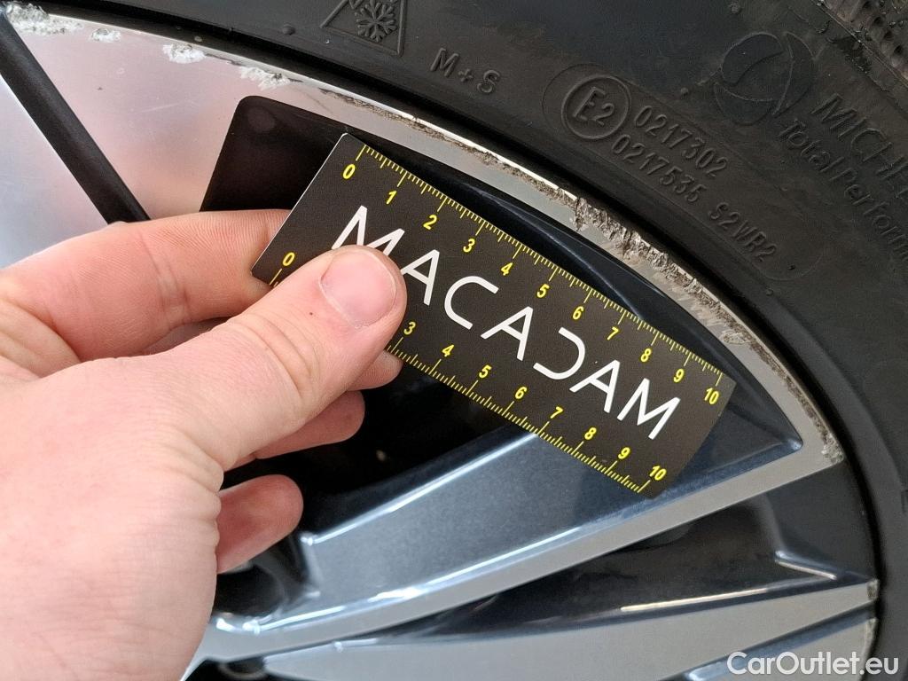  Peugeot  308 PEUGEOT  SW / 2021 / 5P / Break PureTech 130 S&S EAT 8 ALLURE #29