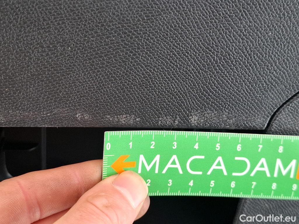  Peugeot  5008  Active Pack 1.5 HDi 130CV BVM6 7 Sieges E6d #14